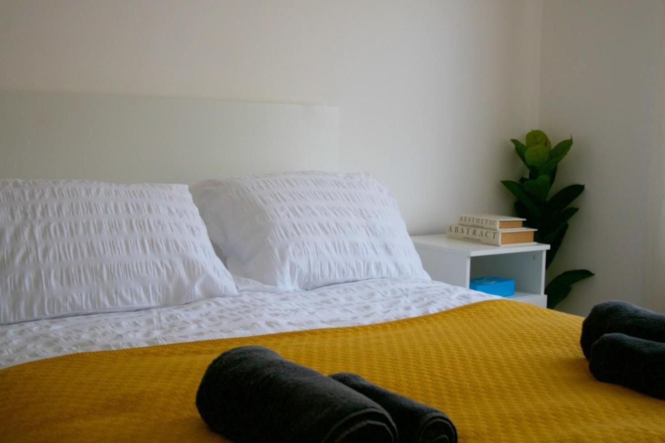 Stylish Cosy 1 Bedroom Flat ロンドン エクステリア 写真